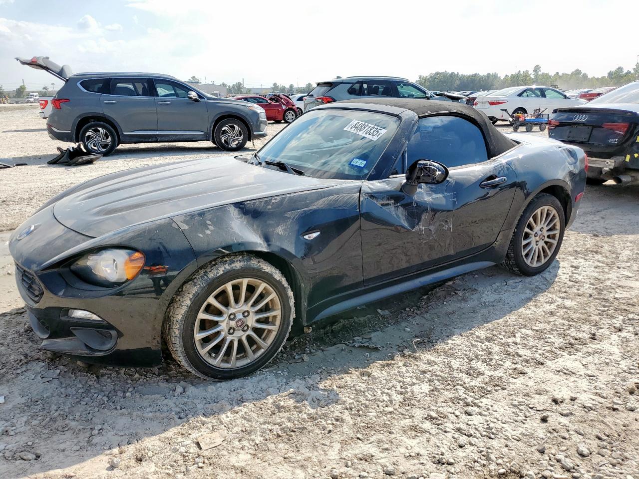 2019 FIAT 124 Spider Lusso, VIN JC1NFAEK1K0141910 — Side