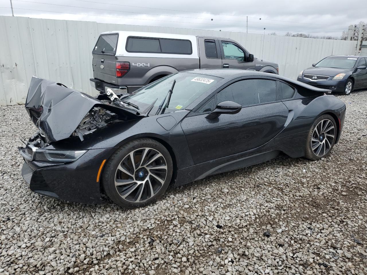2017 BMW i8, VIN WBY2Z2C38HV676743 — Front end