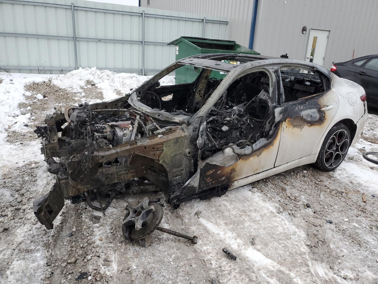 2022 Alfa Romeo Giulia Veloce, VIN ZARFANBNXN7665800 — Burn