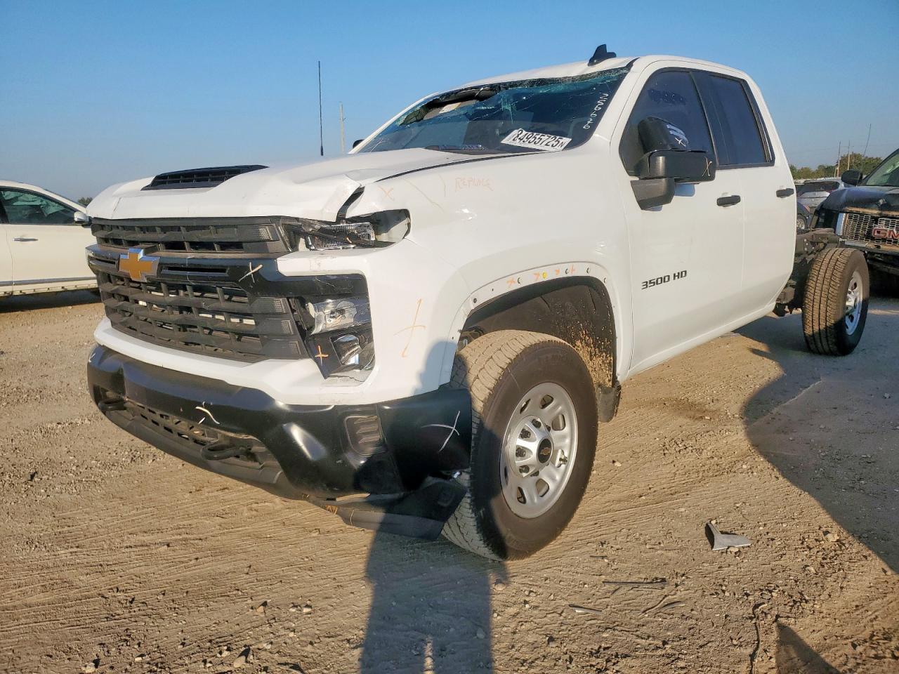 2024 Chevrolet Silverado 3500, VIN 1GB5YSEY5RF256626 — Front end