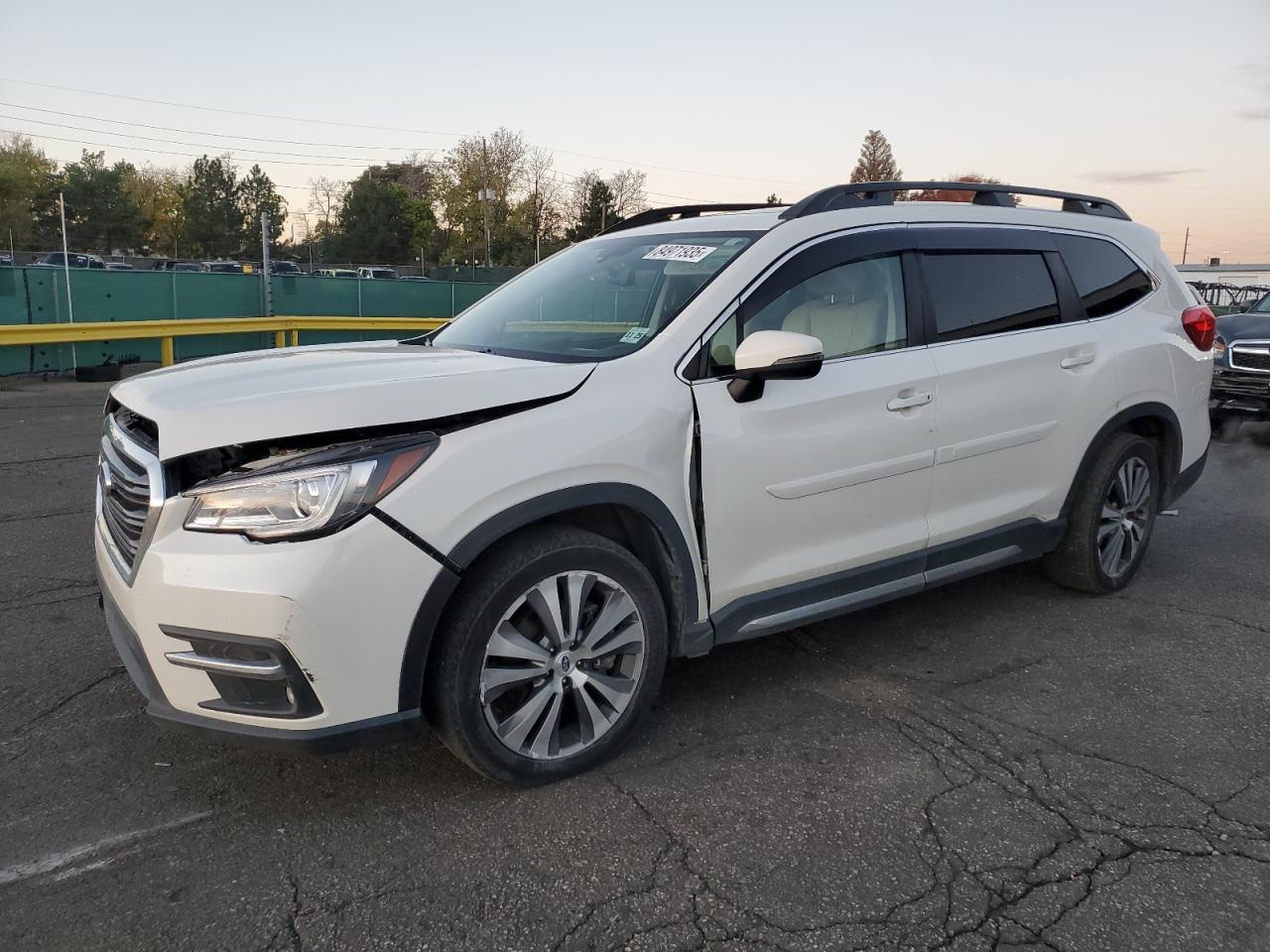 2021 Subaru Ascent Limited, VIN 4S4WMALD8M3420883 — Front end