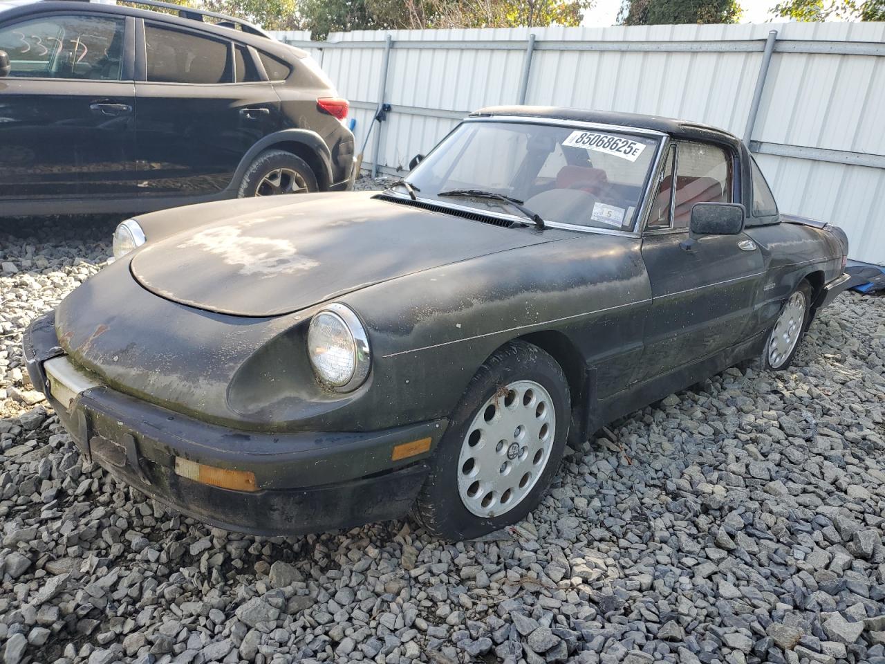 1987 Alfa Romeo Spider, VIN ZARBA5562H1052788 — Бок