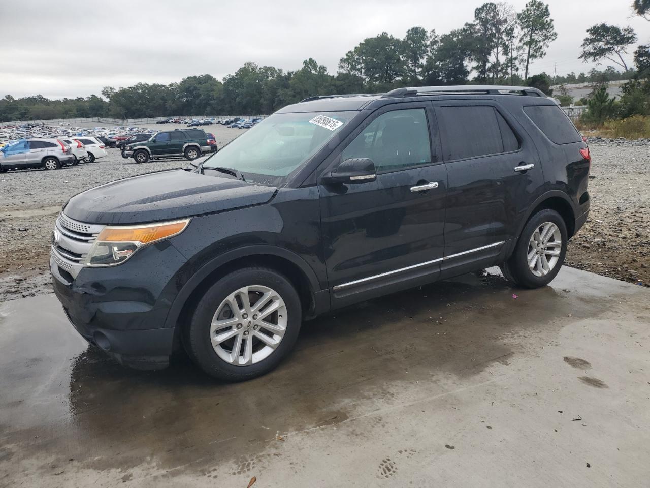 2015 Ford Explorer XLT, VIN 1FM5K7D8XFGA68164 — Front end