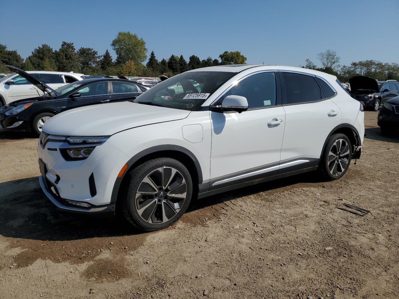 2025 VinFast VF 8 Plus, VIN RLLV1AFA4SH009559 — Rear end