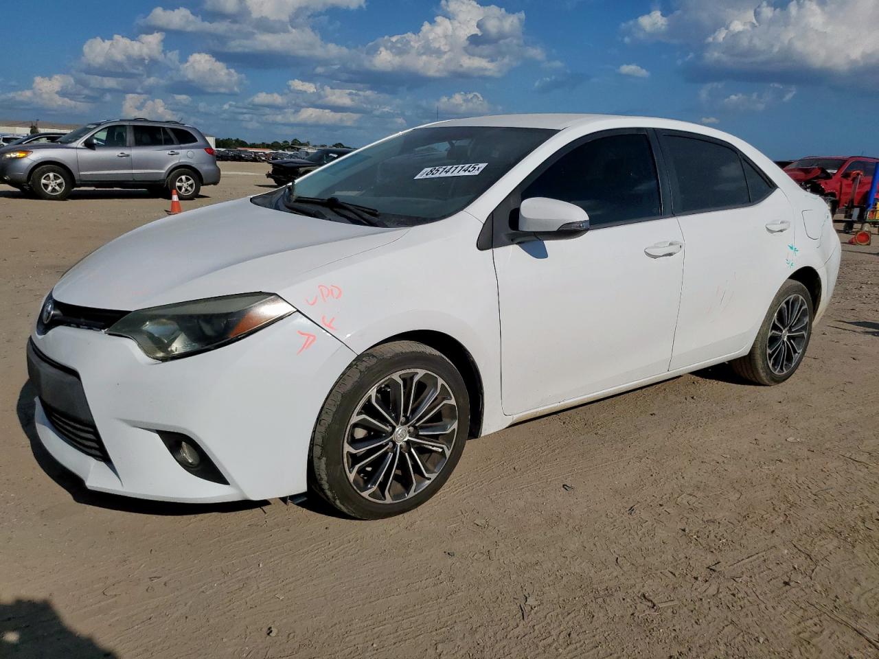 2015 Toyota Corolla LE, VIN 5YFBURHE3FP360119 — Rear end