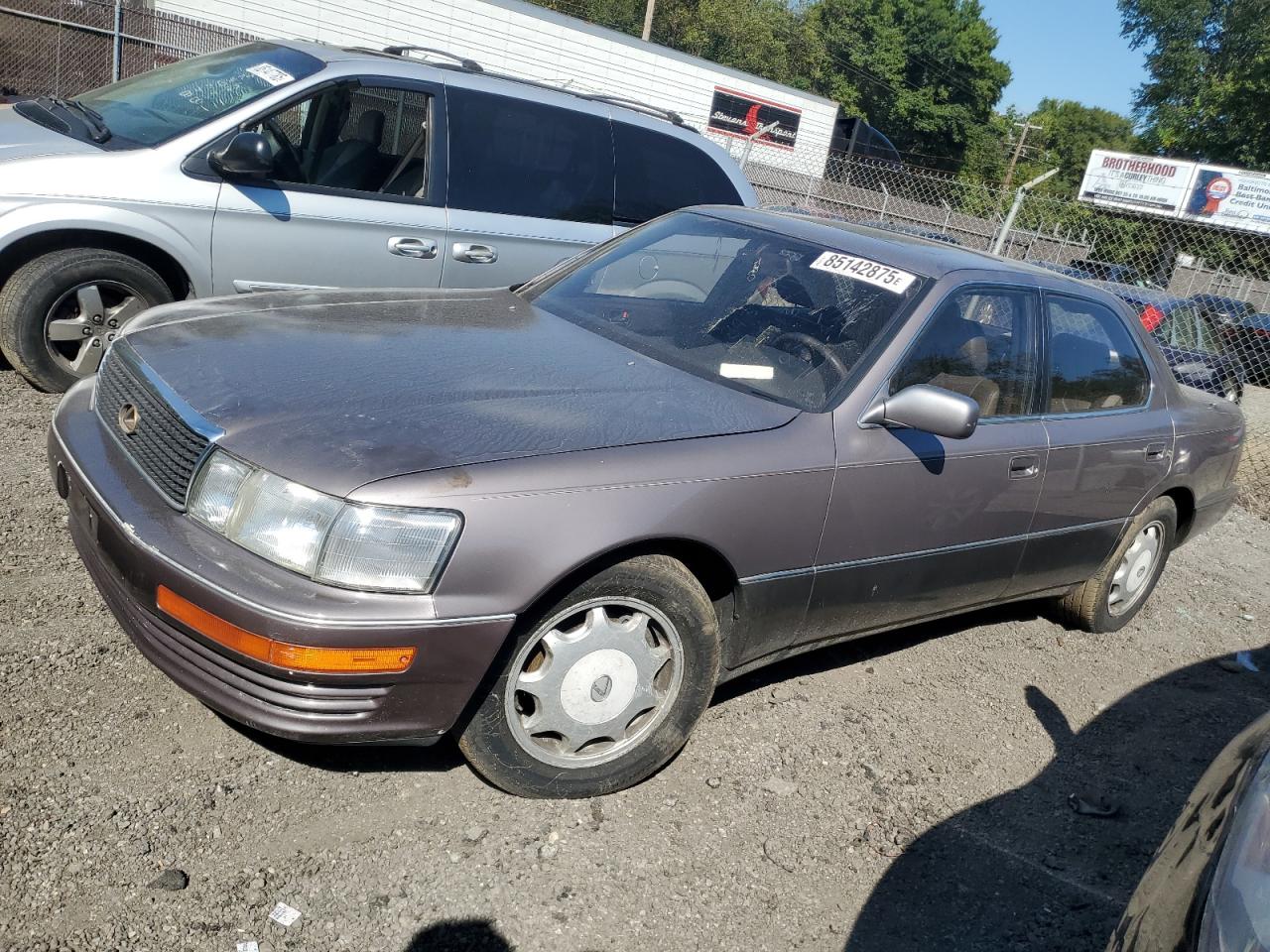 1993 Lexus LS 400, VIN JT8UF11E4P0174730 — Мелкие вмятины и царапины