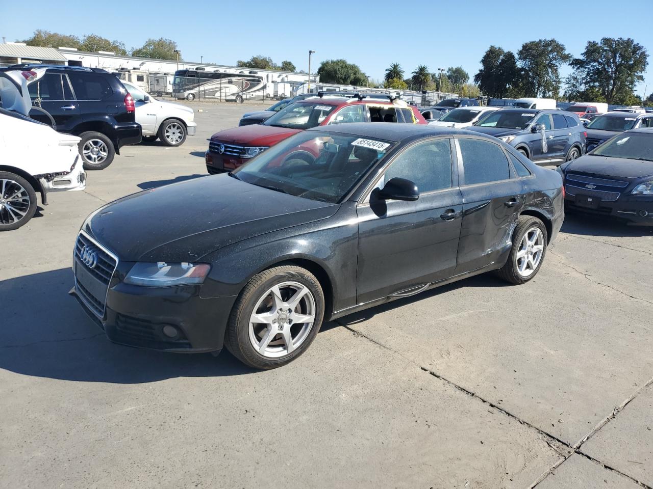2009 Audi A4 Premium, VIN WAUJF78K99N048711 — Side