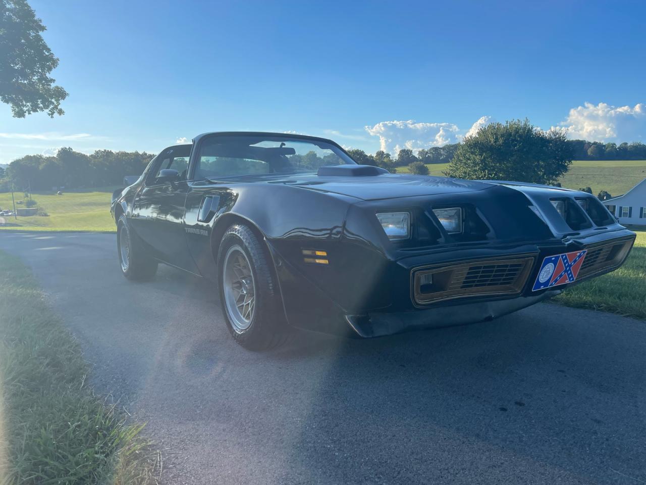 1980 Pontiac Trans Am, VIN 2W87WAL112090 — Minor dents and scratches