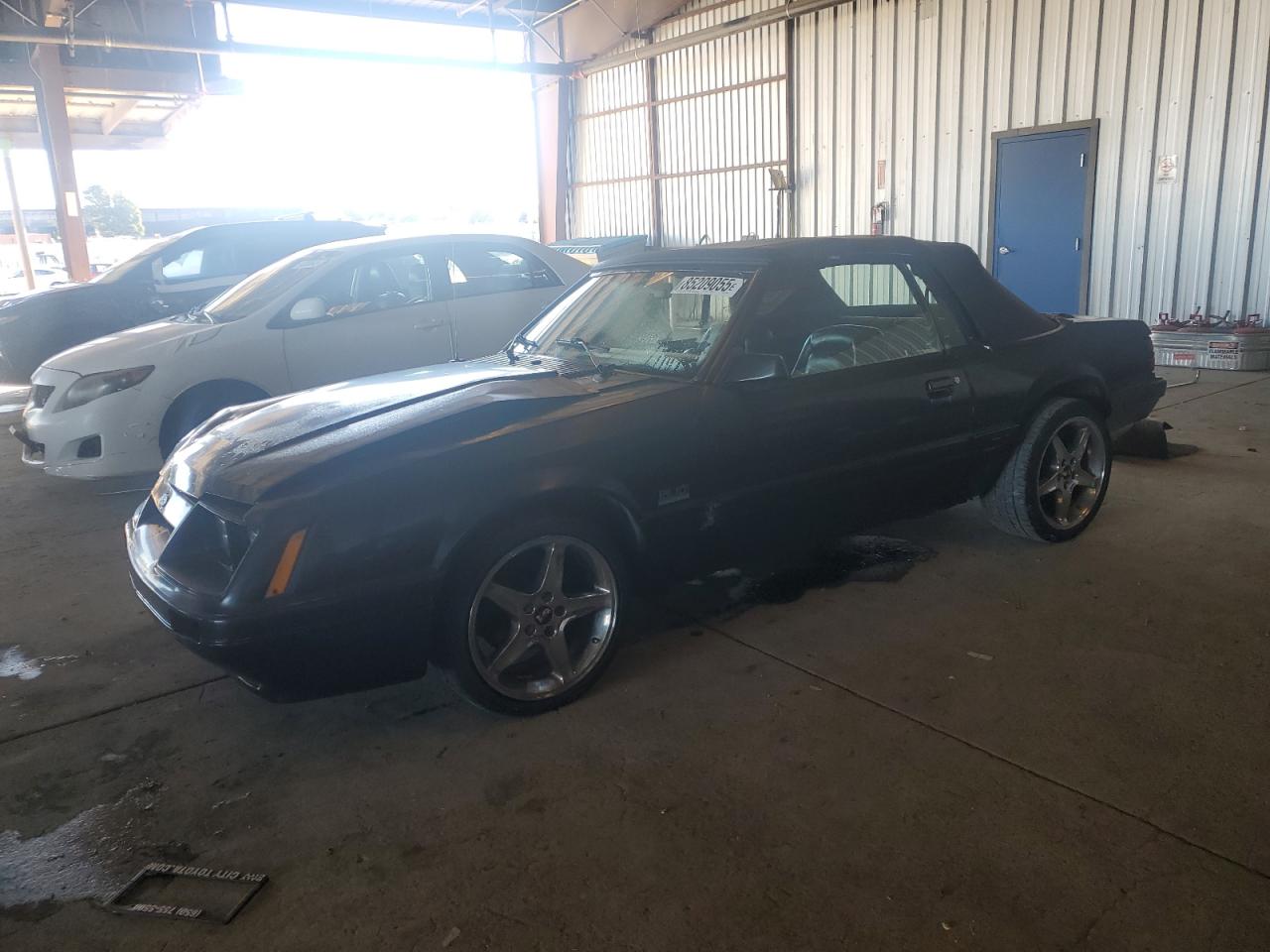 1985 Ford Mustang GT, VIN 1FABP27M9FF211945 — Front end