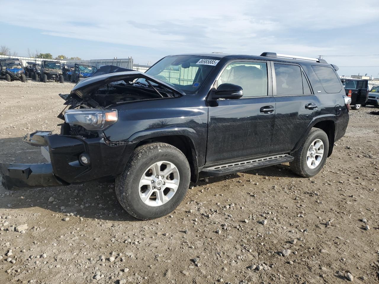 2023 Toyota 4Runner SR5 Premium, VIN JTENU5JR9P6110701 — Front end