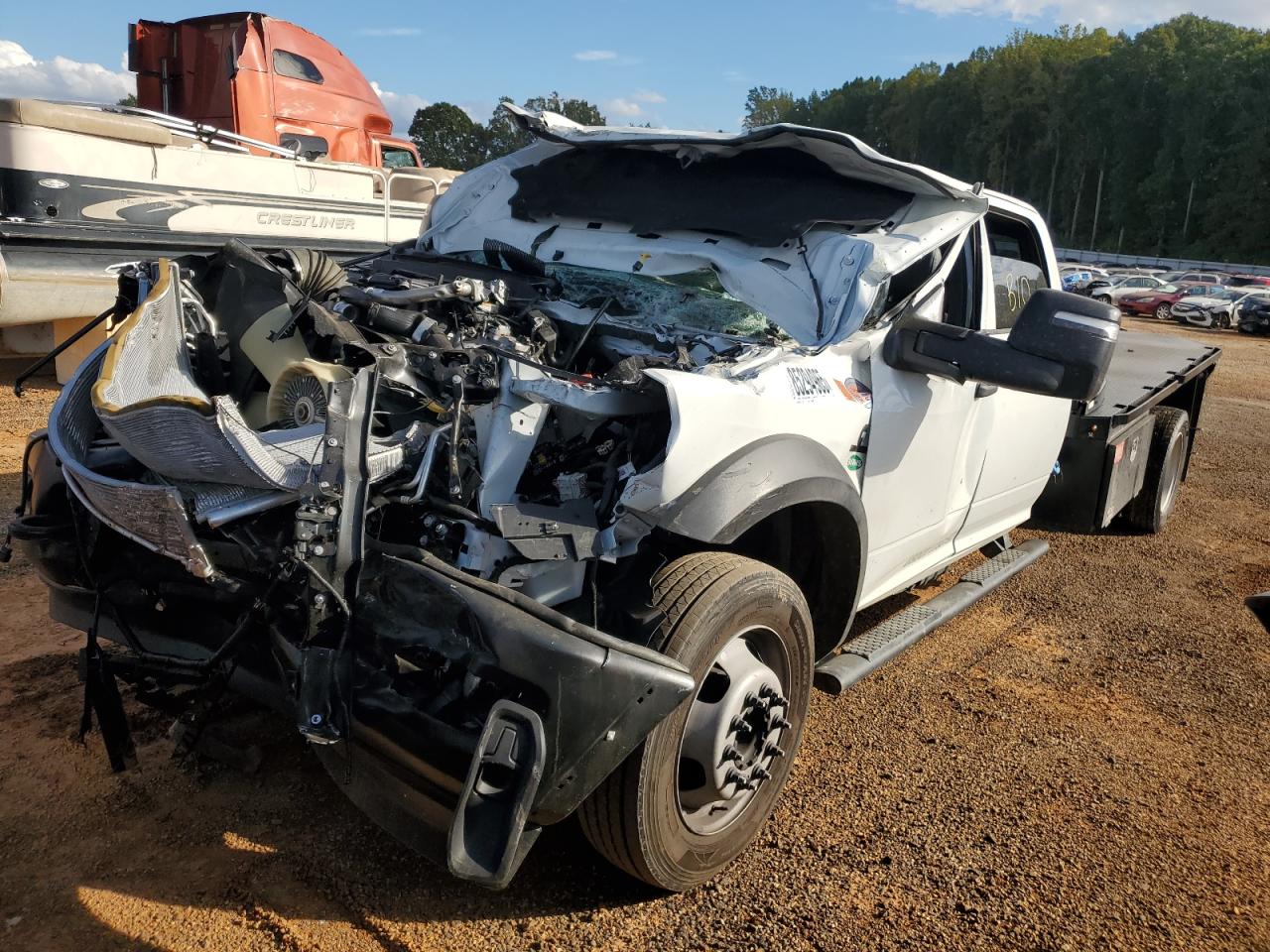 2024 Ram 5500 Tradesman, VIN 3C7WRNFL0RG333048 — Front end