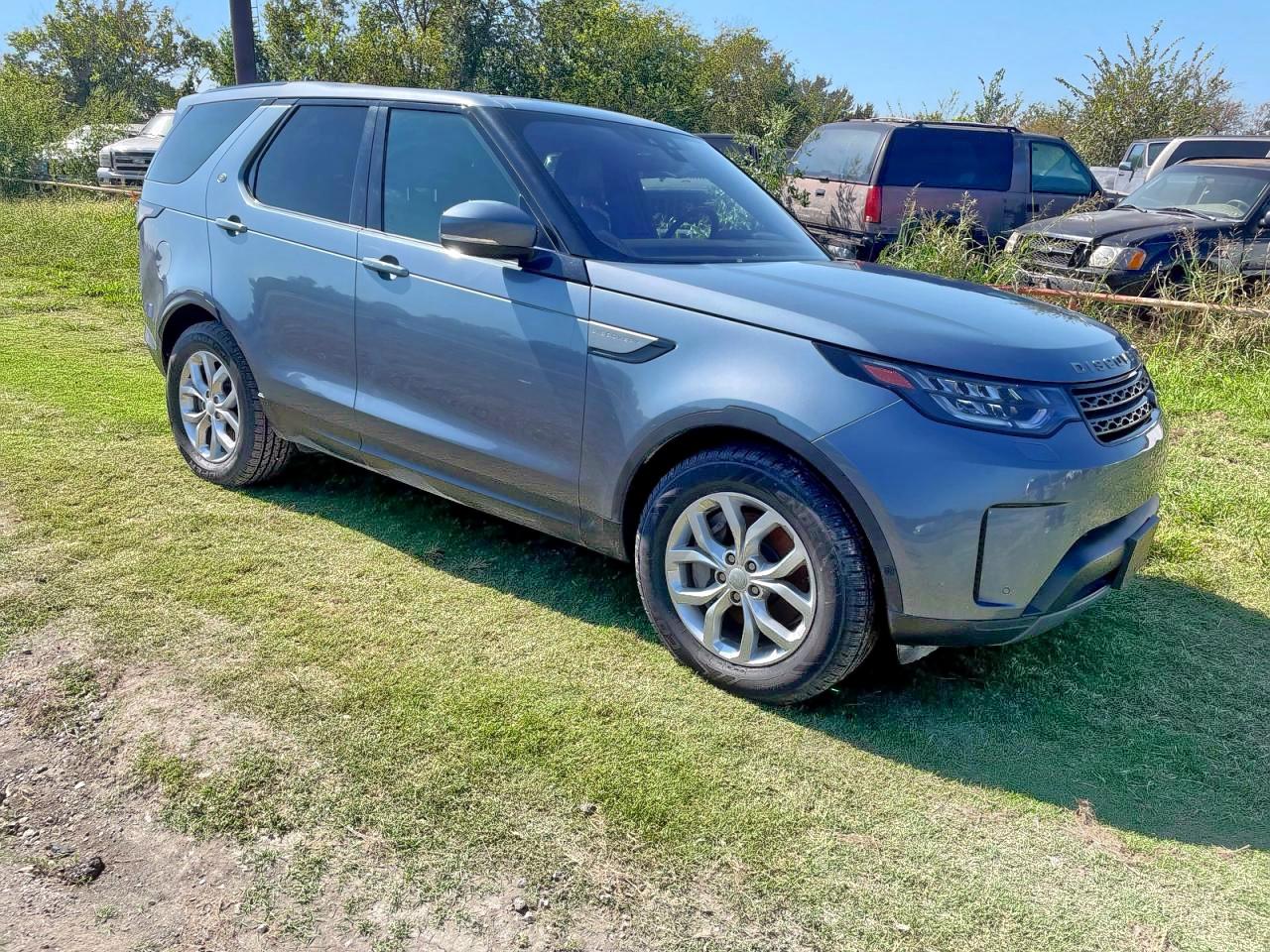2020 Land Rover Discovery SE, VIN SALRG2RV1L2425287 — Auction photo