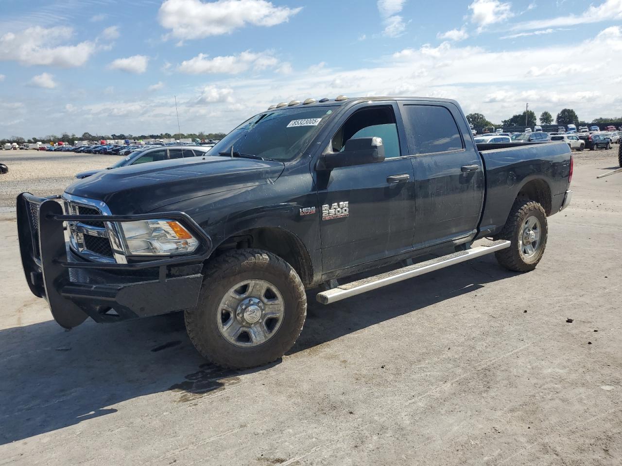 2018 Ram 2500 Tradesman, VIN 3C6UR5CJ2JG275365 — Пожар в салоне