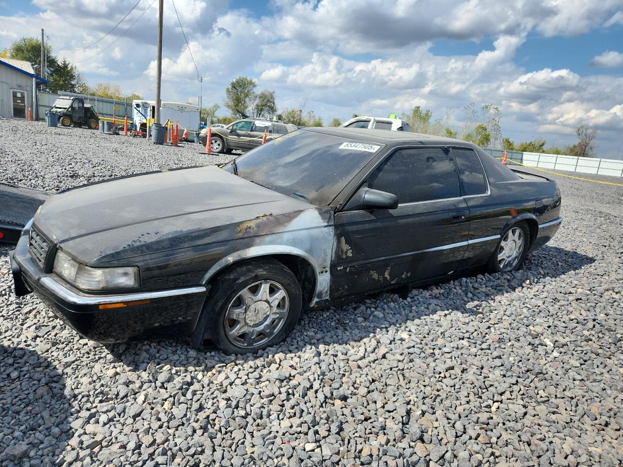 1997 Cadillac Eldorado Touring, VIN 1G6ET1299VU601134 — Пожар