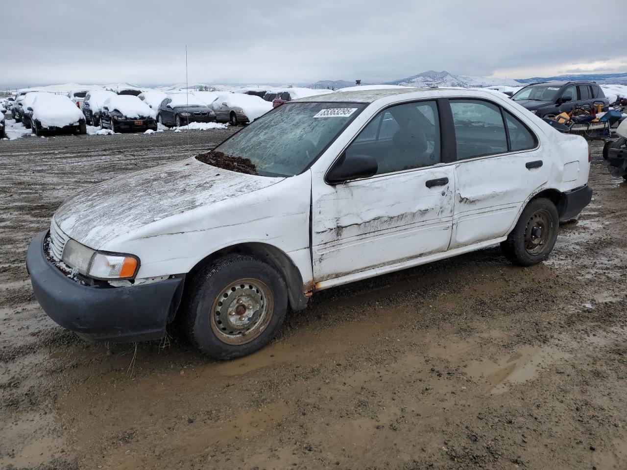 1997 Nissan Sentra XE, VIN 1N4AB41D7VC785703 — Перед