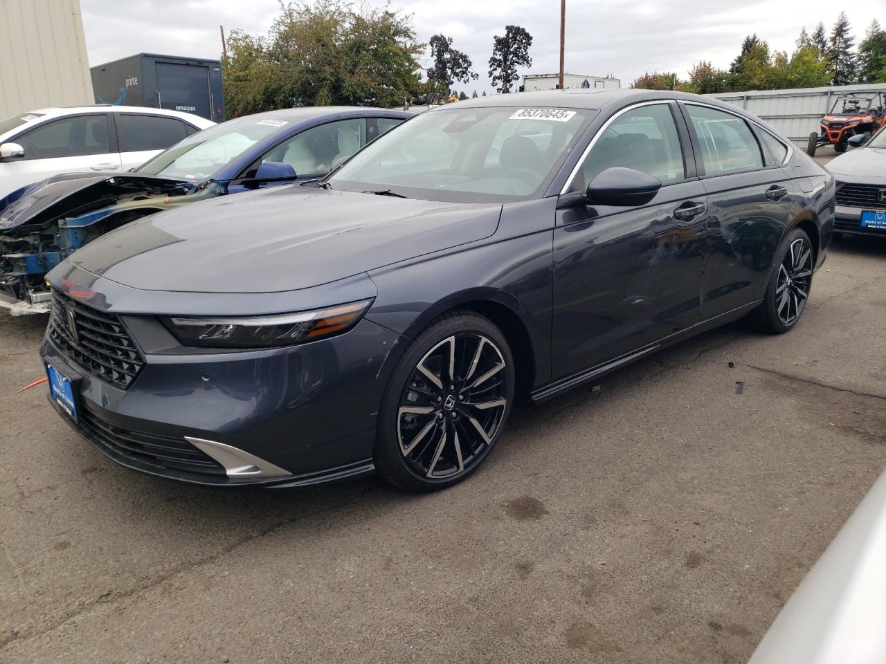 2025 Honda Accord Touring, VIN 1HGCY2F85SA063415 — Side
