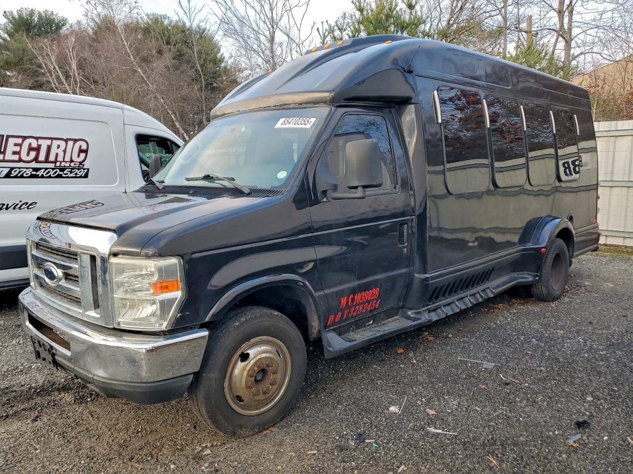 2015 Ford Econoline Commercial, VIN 1FDWE3FL2FDA23100 — Normal wear