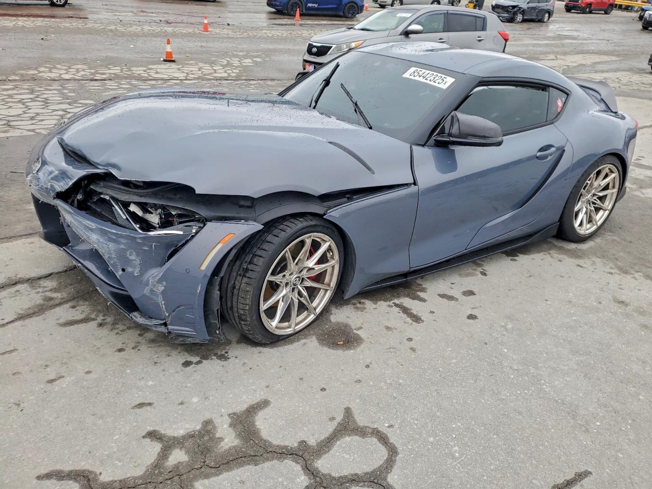 2023 Toyota Supra Premium, VIN WZ1DB0G00PW054537 — Front end