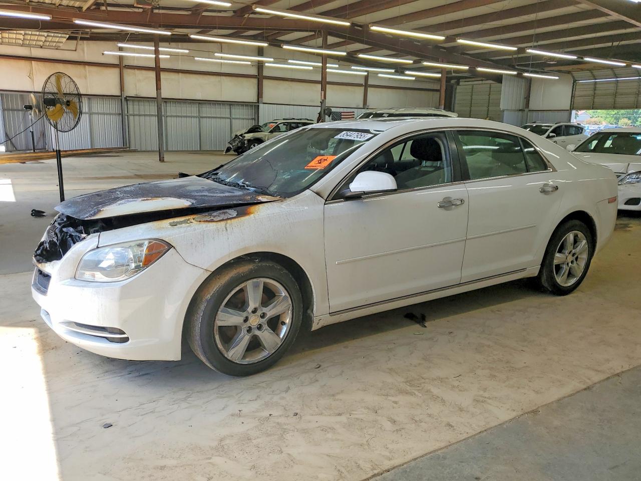 2012 Chevrolet Malibu 2LT, VIN 1G1ZD5E0XCF105611 — Engine fire