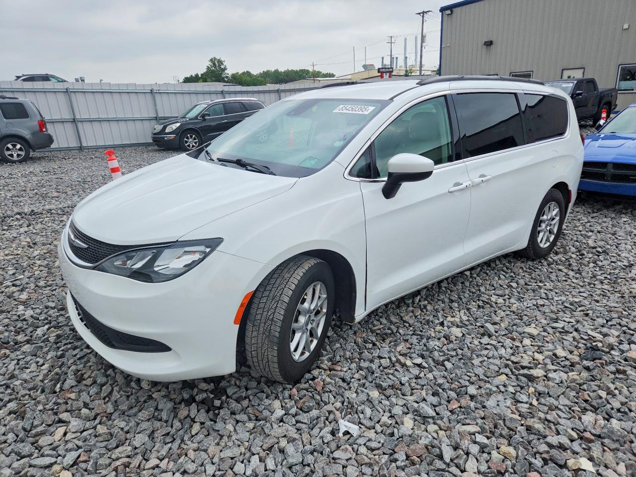 2021 Chrysler Voyager LXi, VIN 2C4RC1DG8MR555074 — Front end