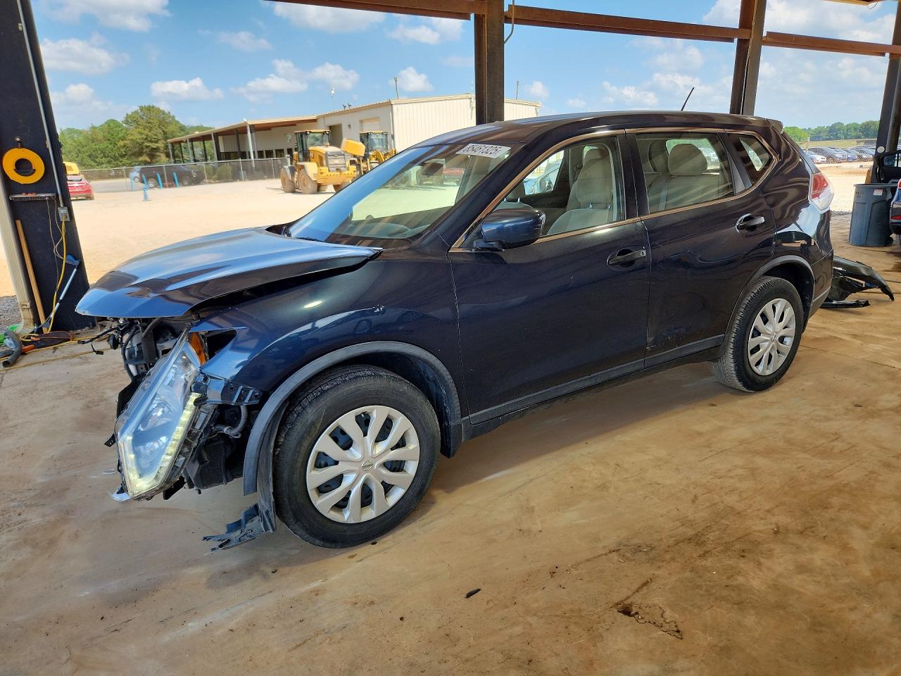 2016 Nissan Rogue S, VIN KNMAT2MT0GP602751 — Front end