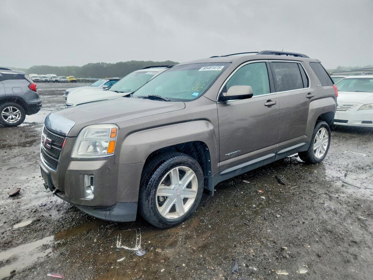 2011 GMC Terrain SLT-1, VIN 2CTFLVE54B6454737 — Rear end