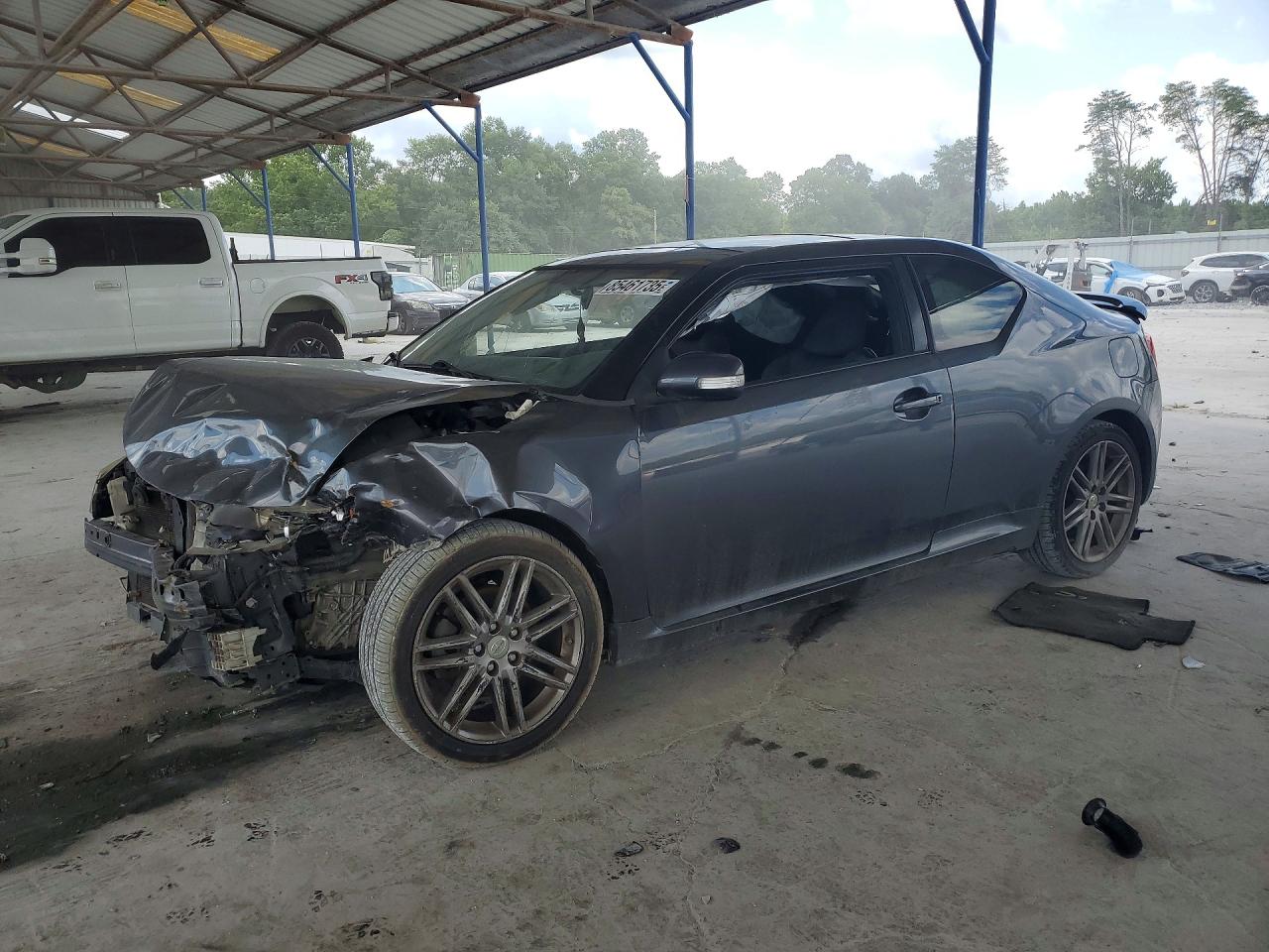 2013 Scion tC, VIN JTKJF5C73D3061476 — Front end