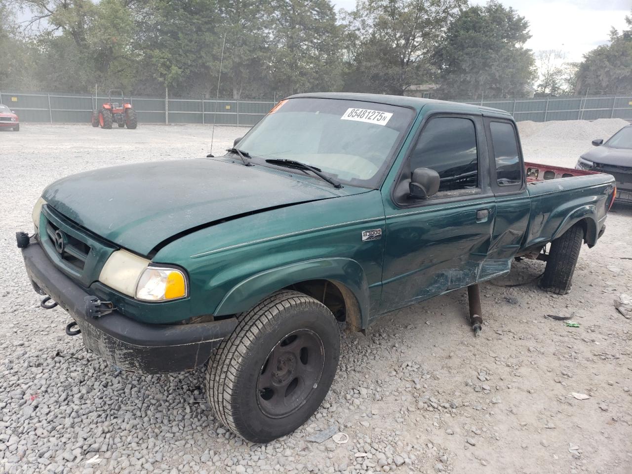 2001 Mazda B-Series SE, VIN 4F4ZR17U31TM09015 — Бок