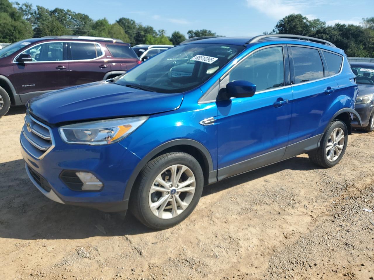 2018 Ford Escape SE, VIN 1FMCU0GDXJUC12582 — Rear end
