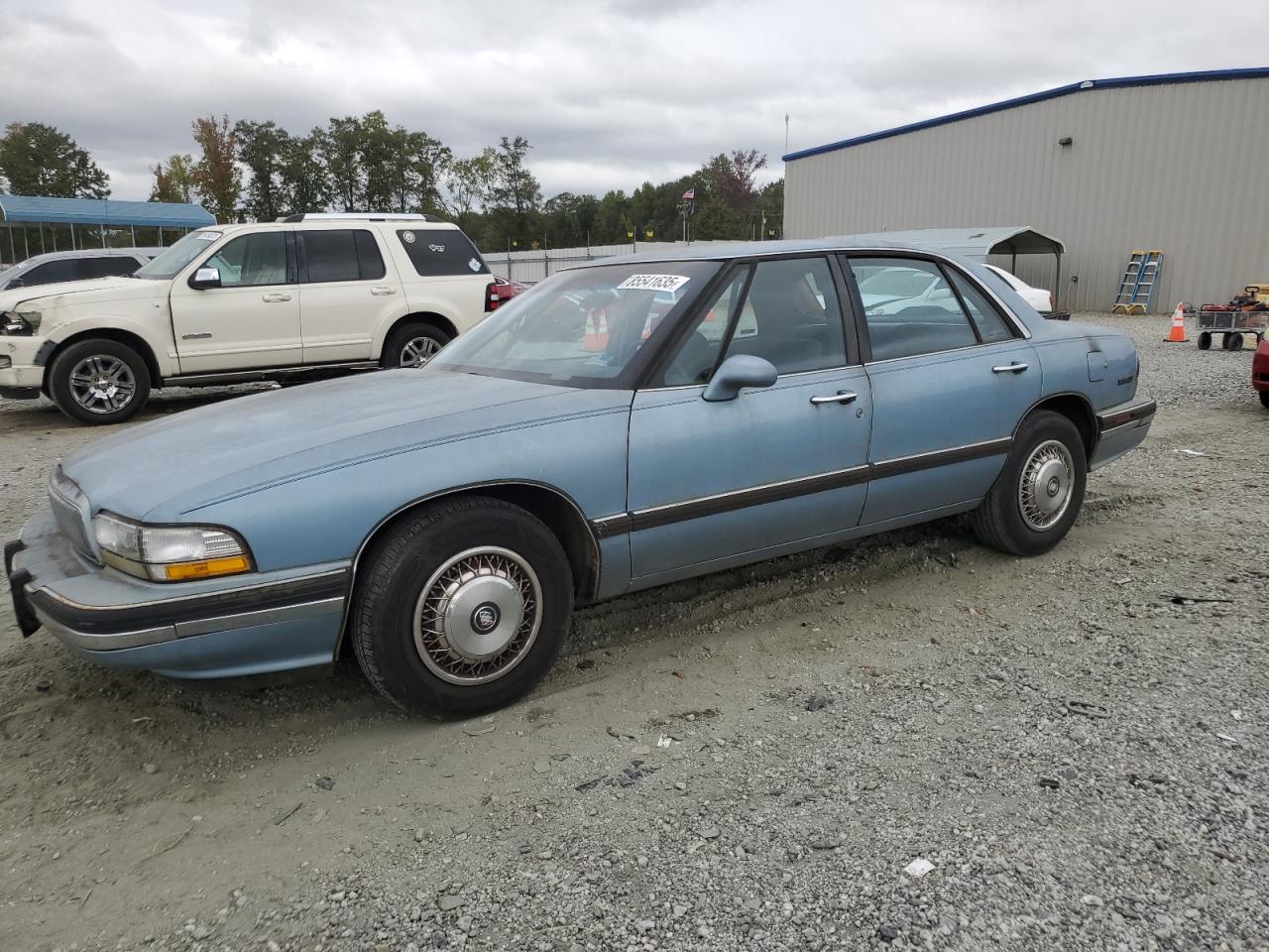 1993 Buick LeSabre 90th Anniversary Edition, VIN 1G4HP53L0PH435402 — Перед