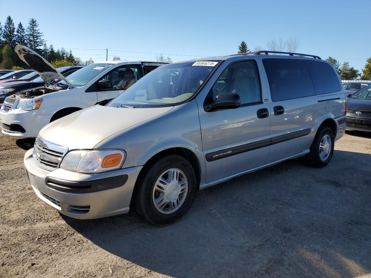 2001 Chevrolet Venture LS Y3G Mobility, VIN 1GNDX03E41D153437 — Front end