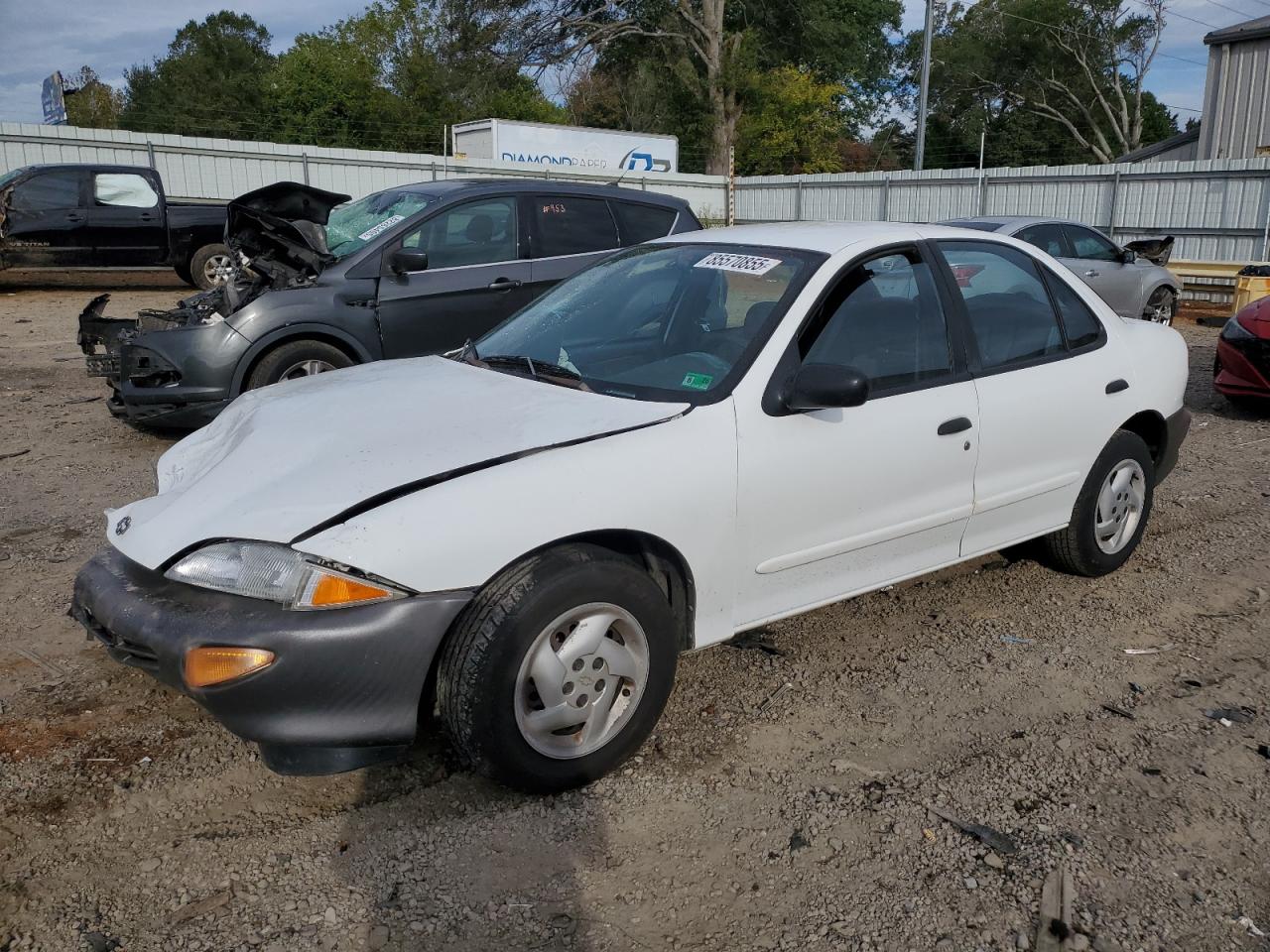 1999 Chevrolet Cavalier, VIN 1G1JC5245X7240387 — Front end