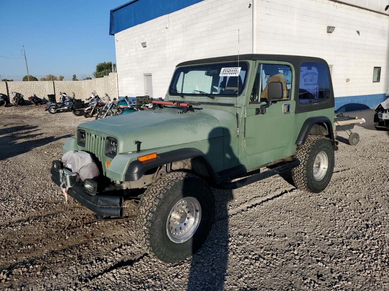1988 Jeep Wrangler S, VIN 2BCHV81S0JB544163 — Normal wear