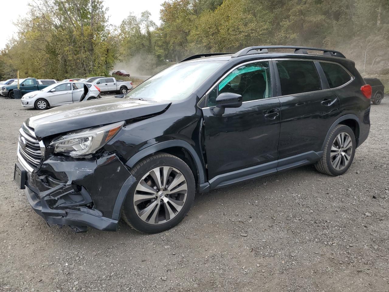 2021 Subaru Ascent Premium, VIN 4S4WMAHD5M3417593 — Front end