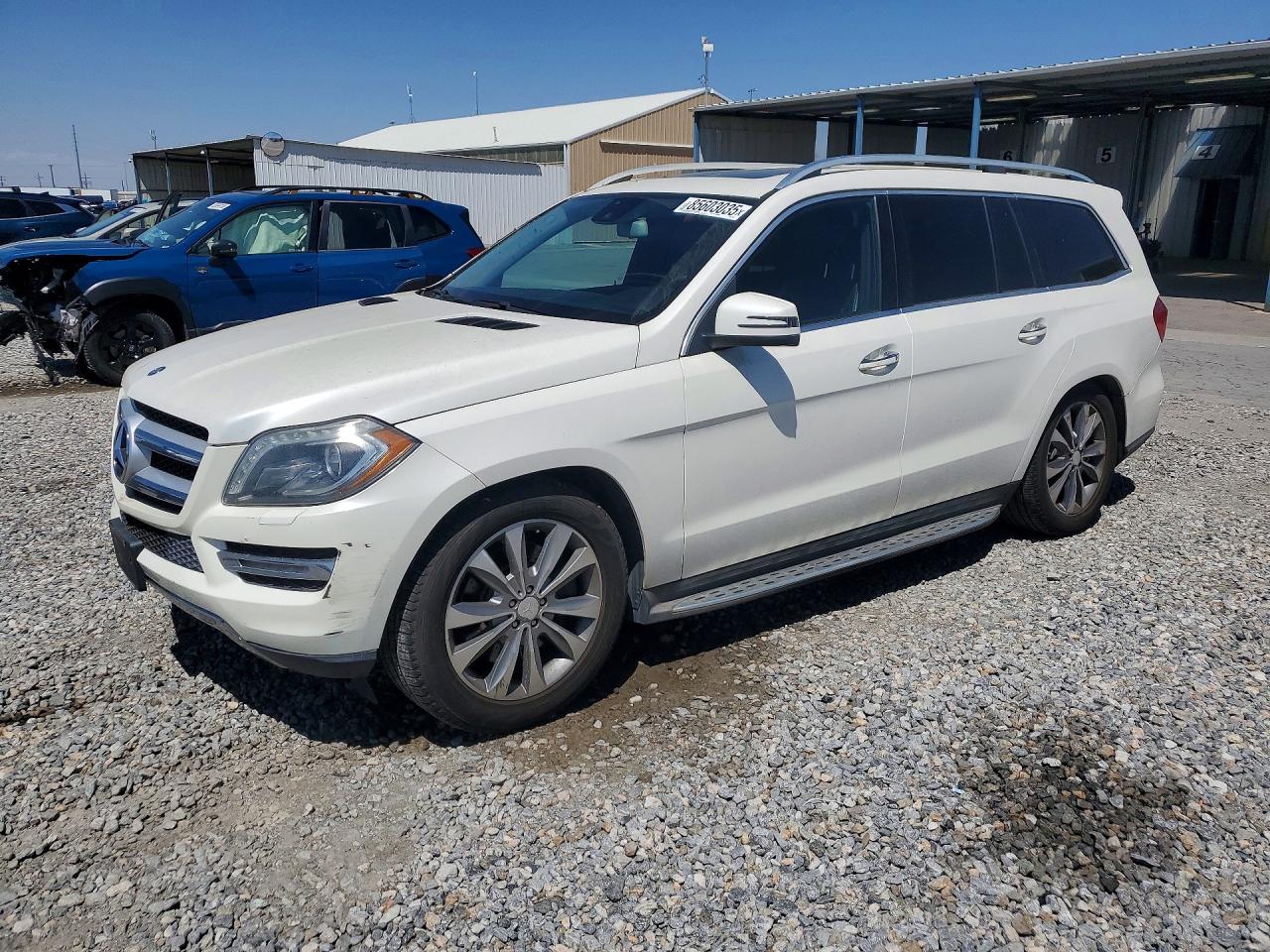 2013 Mercedes-Benz GL 450, VIN 4JGDF7CE1DA128579 — Front end