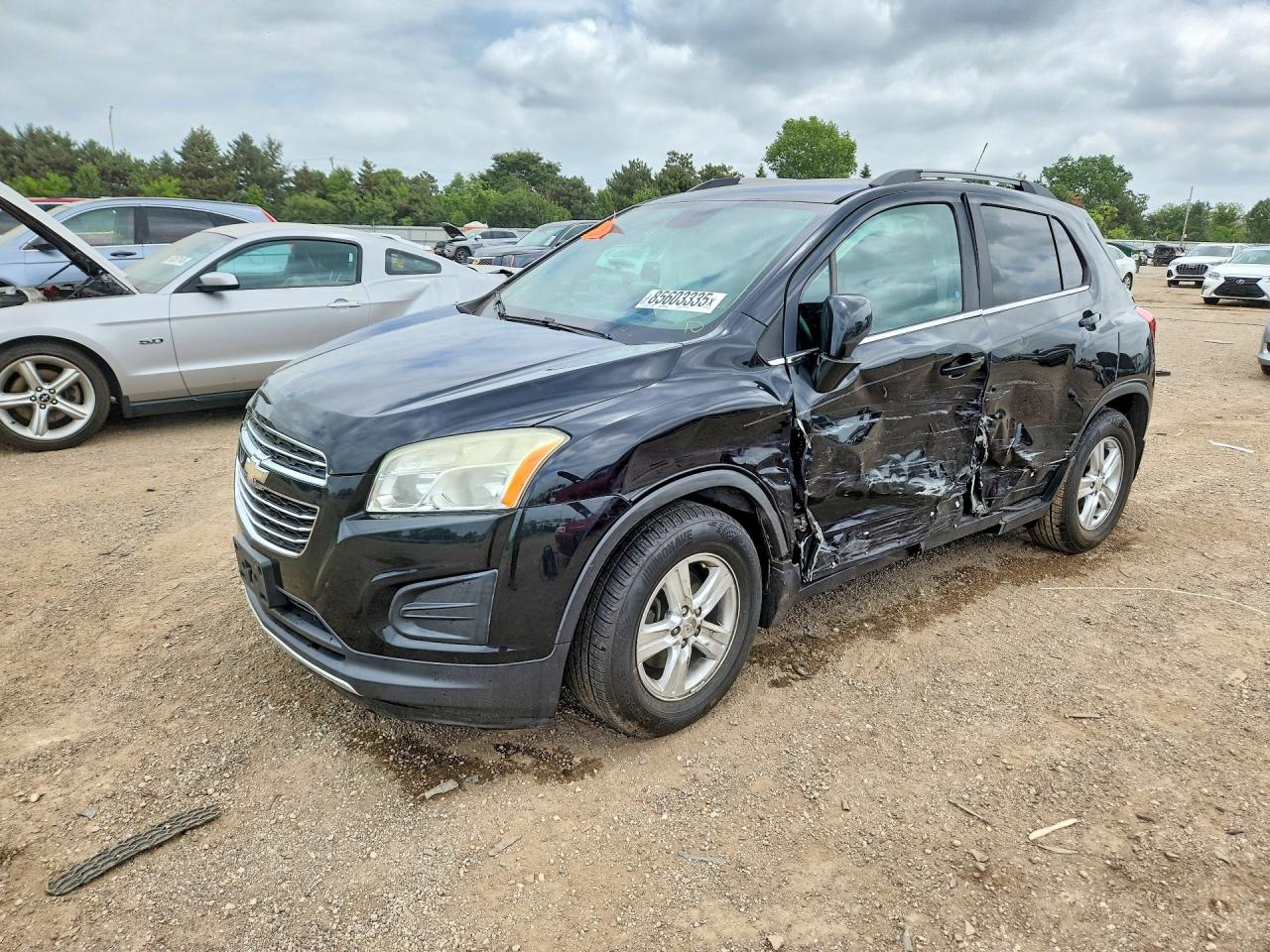 2015 Chevrolet Trax LT, VIN 3GNCJLSB6FL183773 — Side