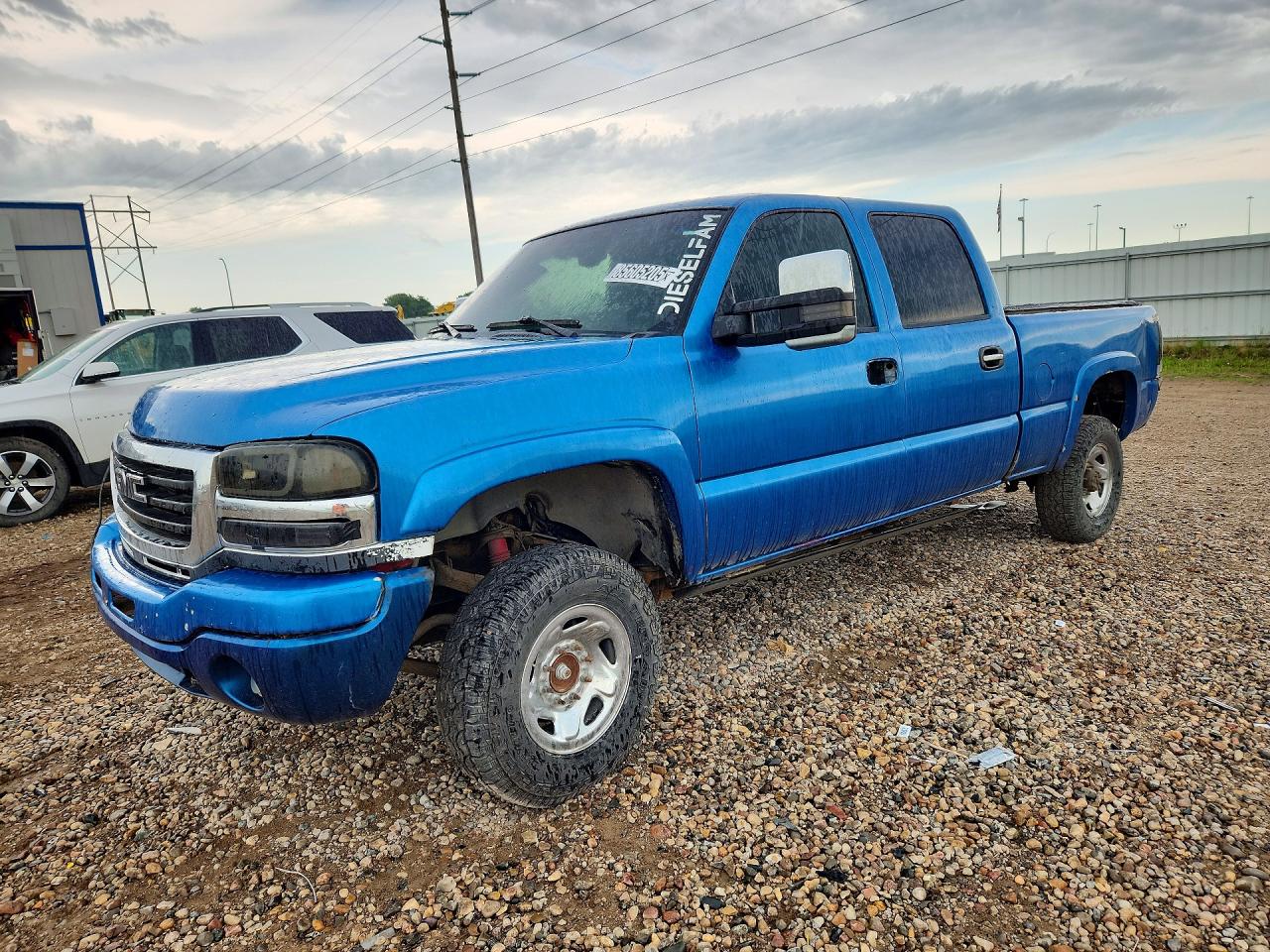 2007 GMC Sierra 2500HD SLE1, VIN 1GTHK23D77F129691 — Rear end