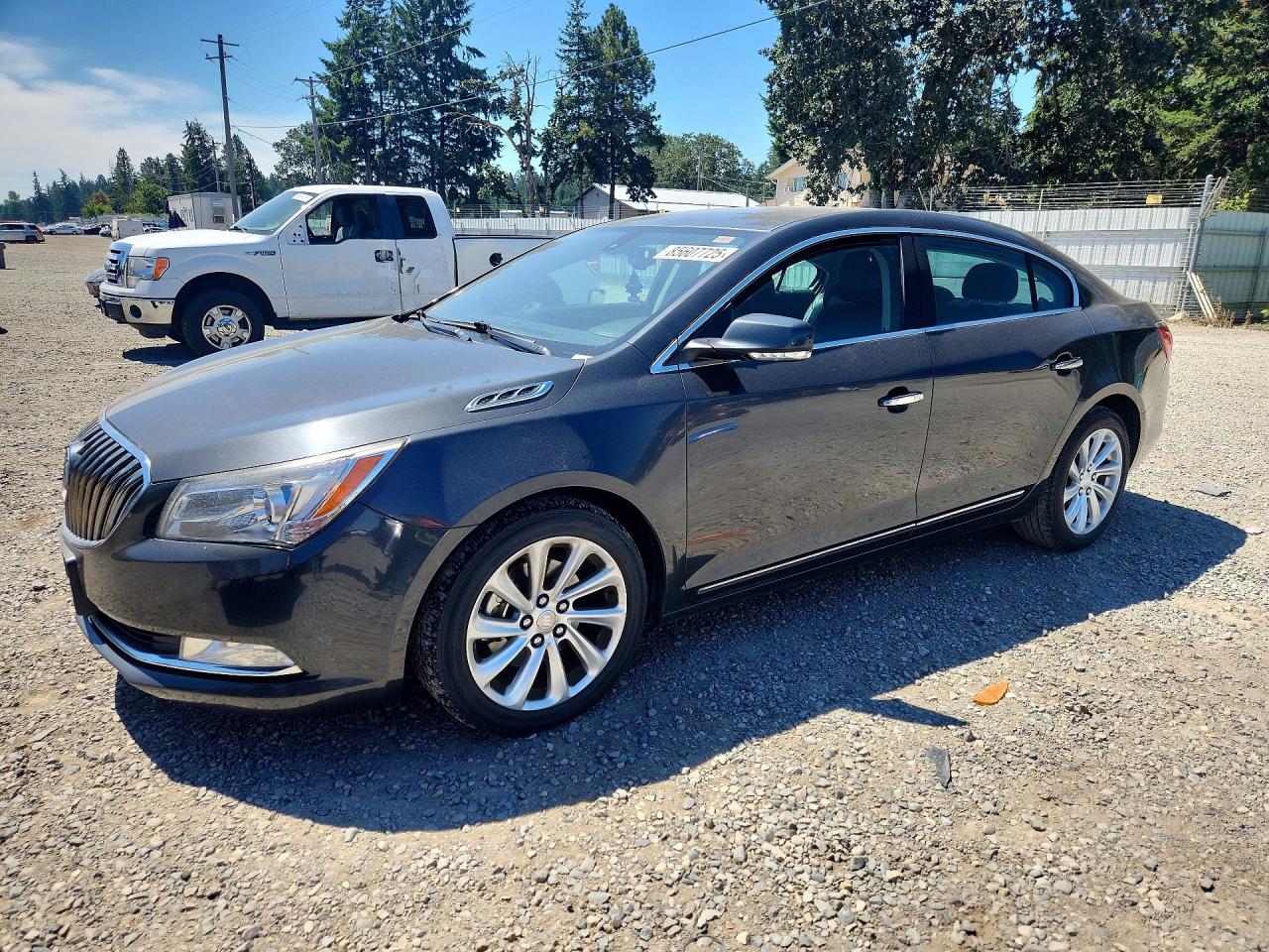 2015 Buick LaCrosse Leather, VIN 1G4GB5G37FF322495 — Мелкие вмятины и царапины