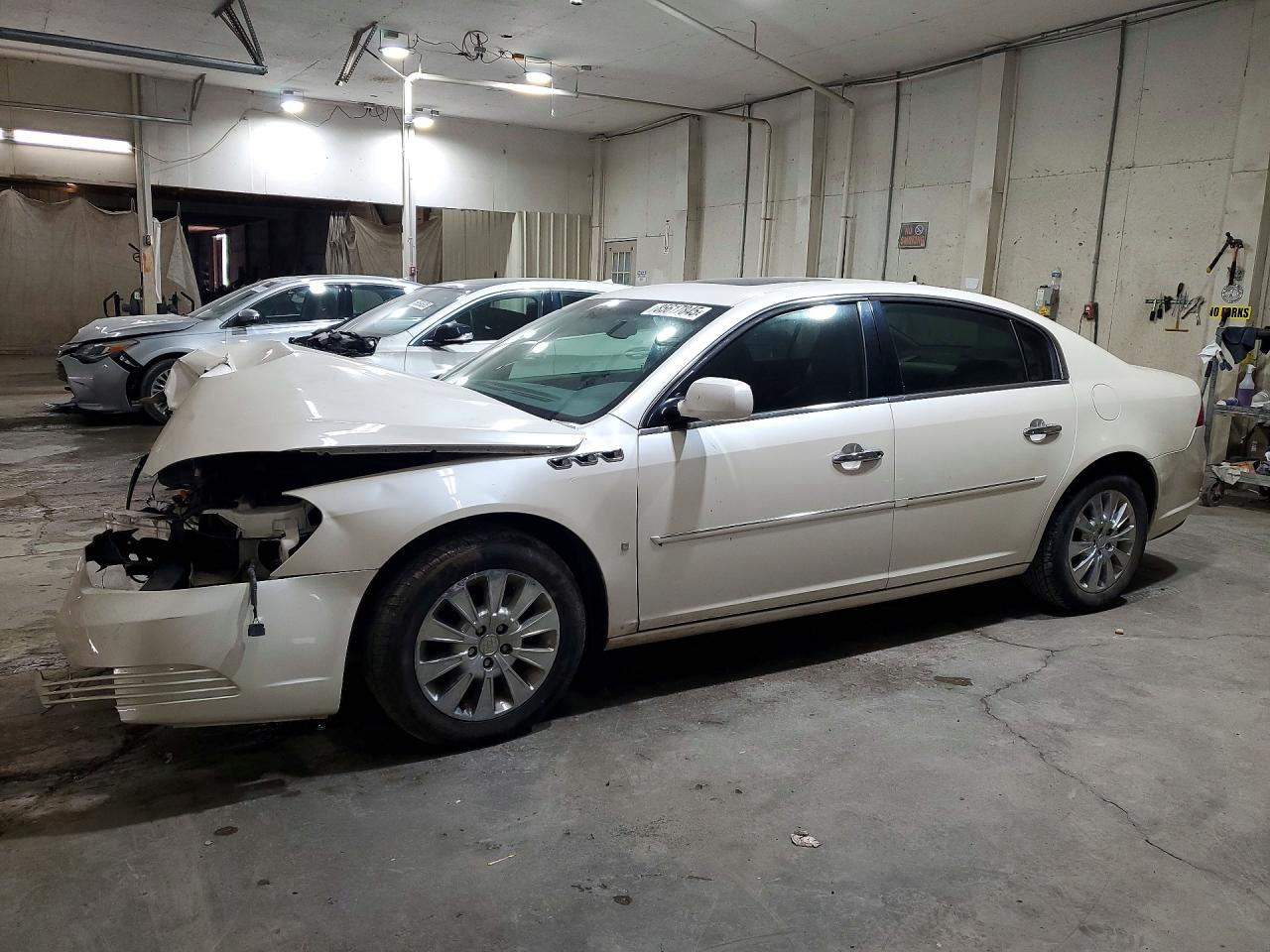 2009 Buick Lucerne CXL-4, VIN 1G4HD57M69U129410 — Front end