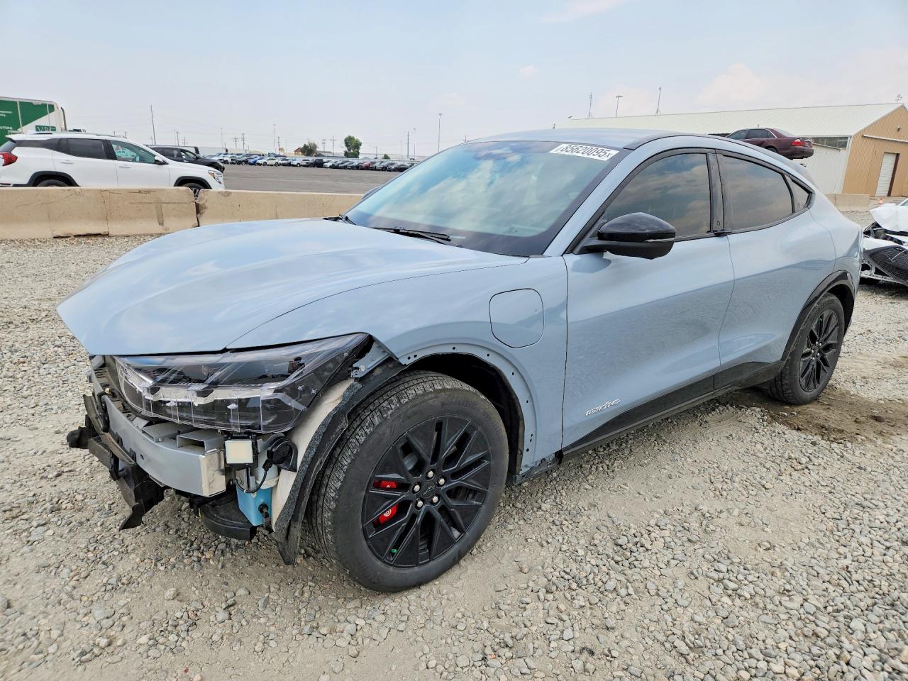 2025 Ford Mustang Mach-E Premium, VIN 3FMTK3SU5SMA36934 — Front end