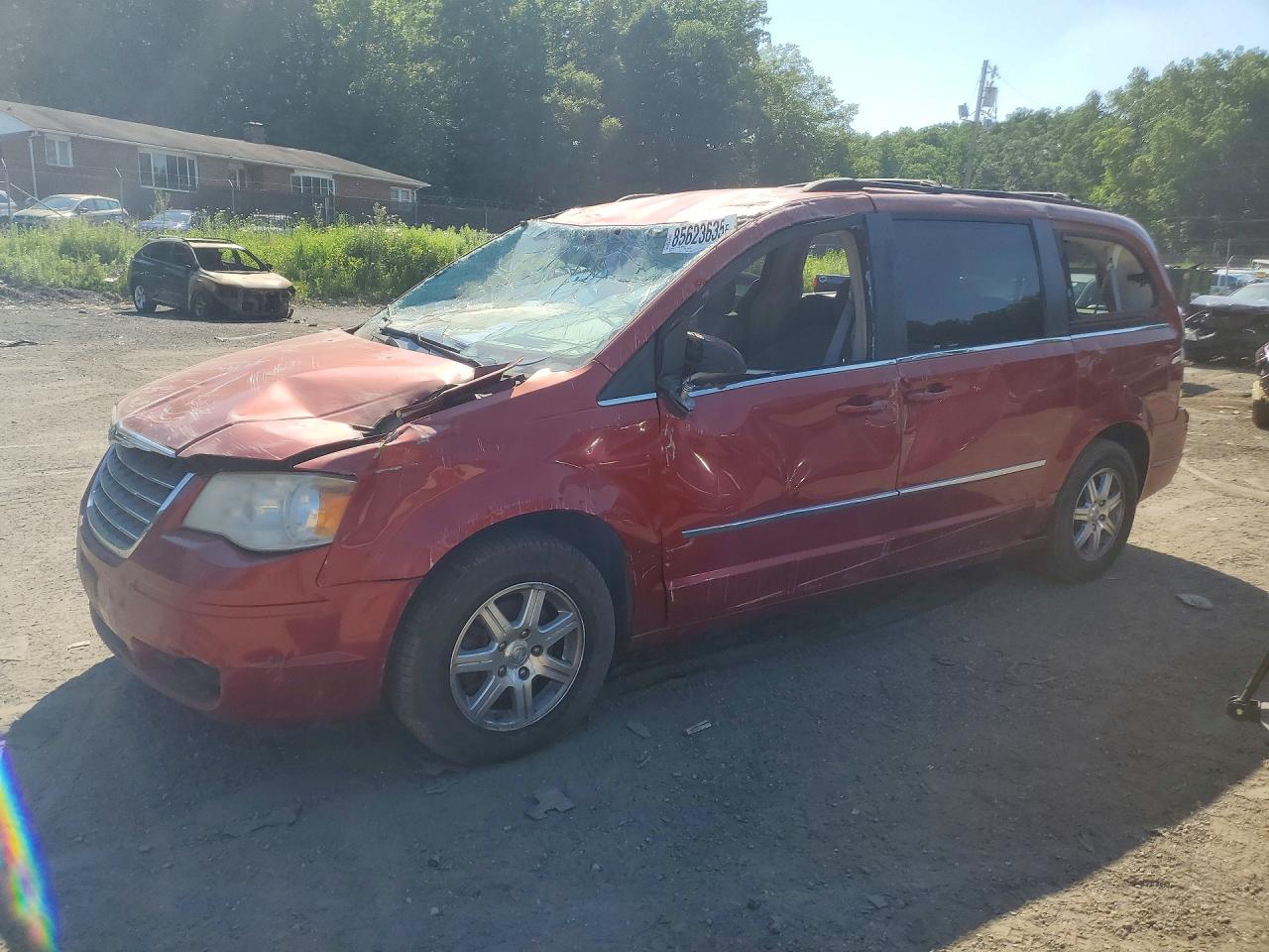 2010 Chrysler Town & Country Touring, VIN 2A4RR5D15AR116986 — Rollover