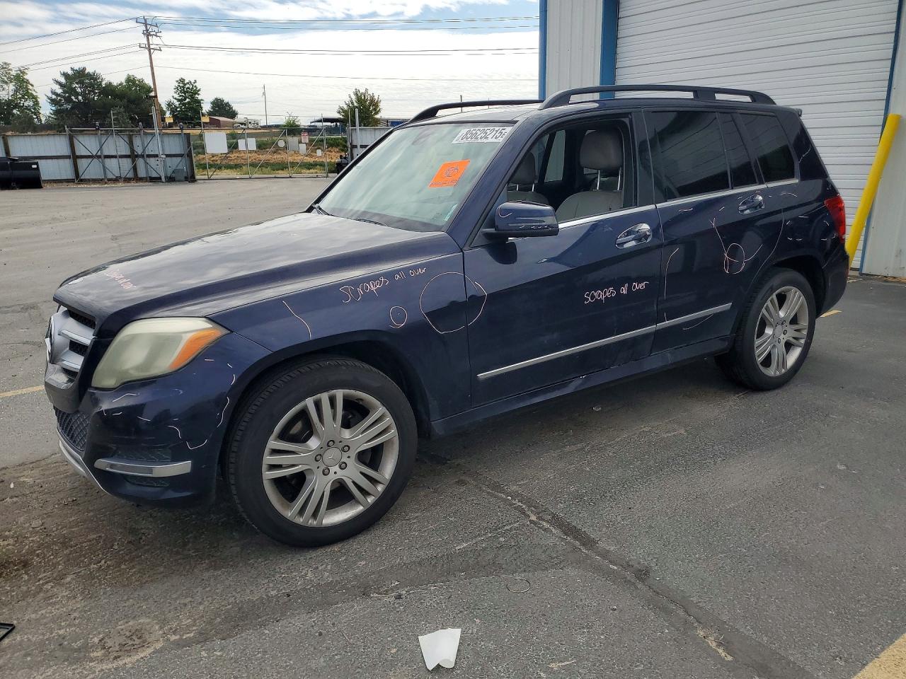 2014 Mercedes-Benz GLK 350, VIN WDCGG5HB4EG315938 — Side