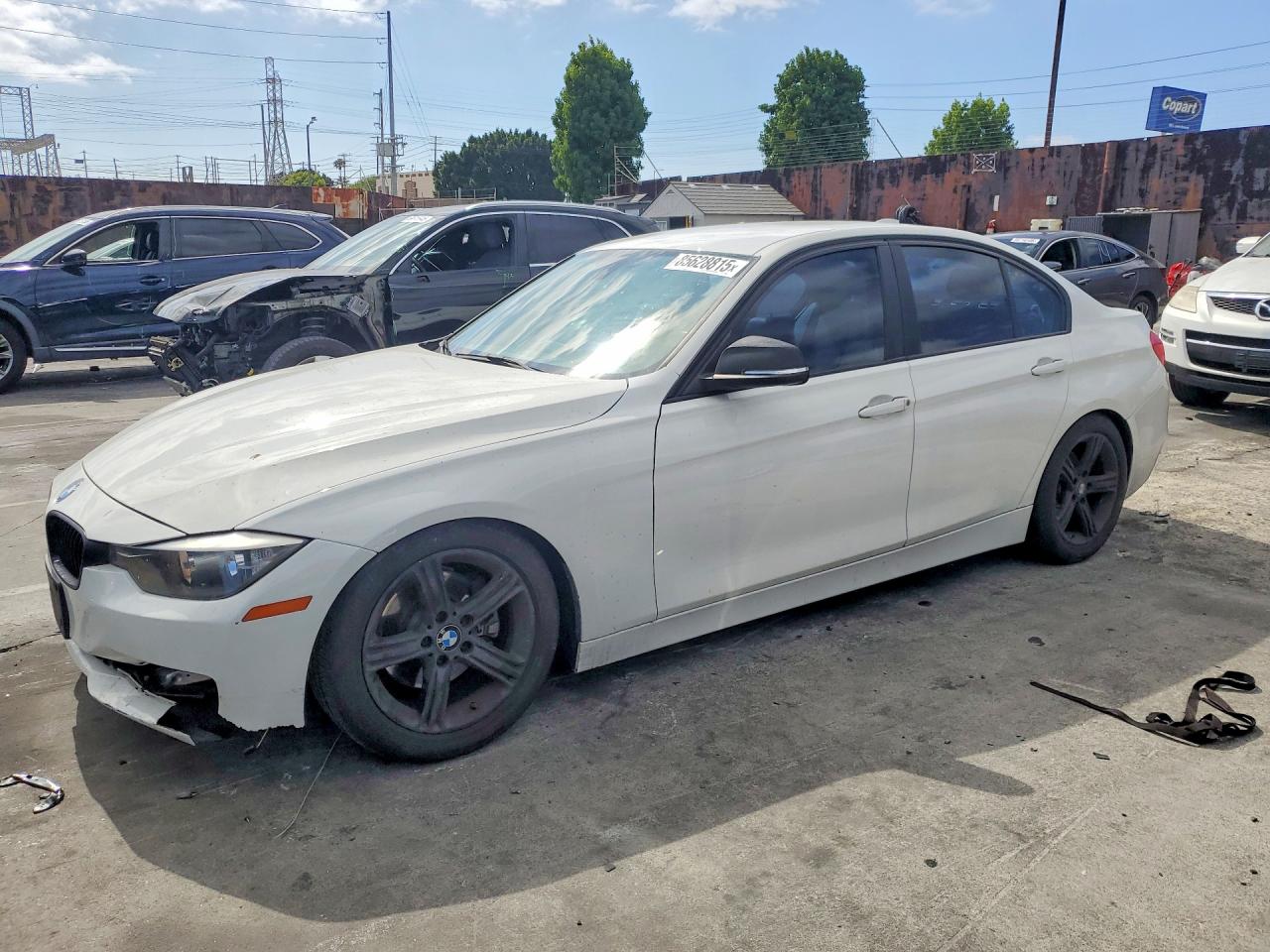 2015 BMW 3 Series 320i, VIN WBA3B1G56FNT07650 — Front end
