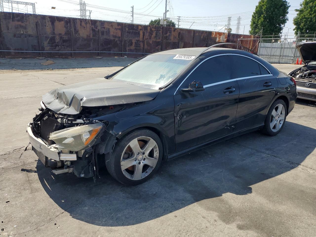 2017 Mercedes-Benz CLA 250, VIN WDDSJ4EB8HN439779 — Front end