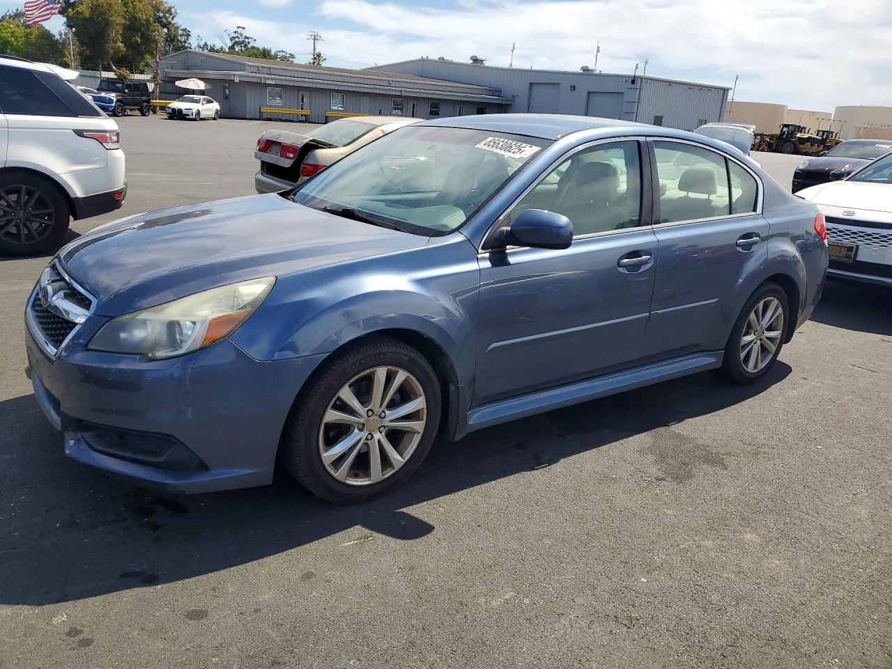 2013 Subaru Legacy Premium, VIN 4S3BMBC63D3035774 — Front end