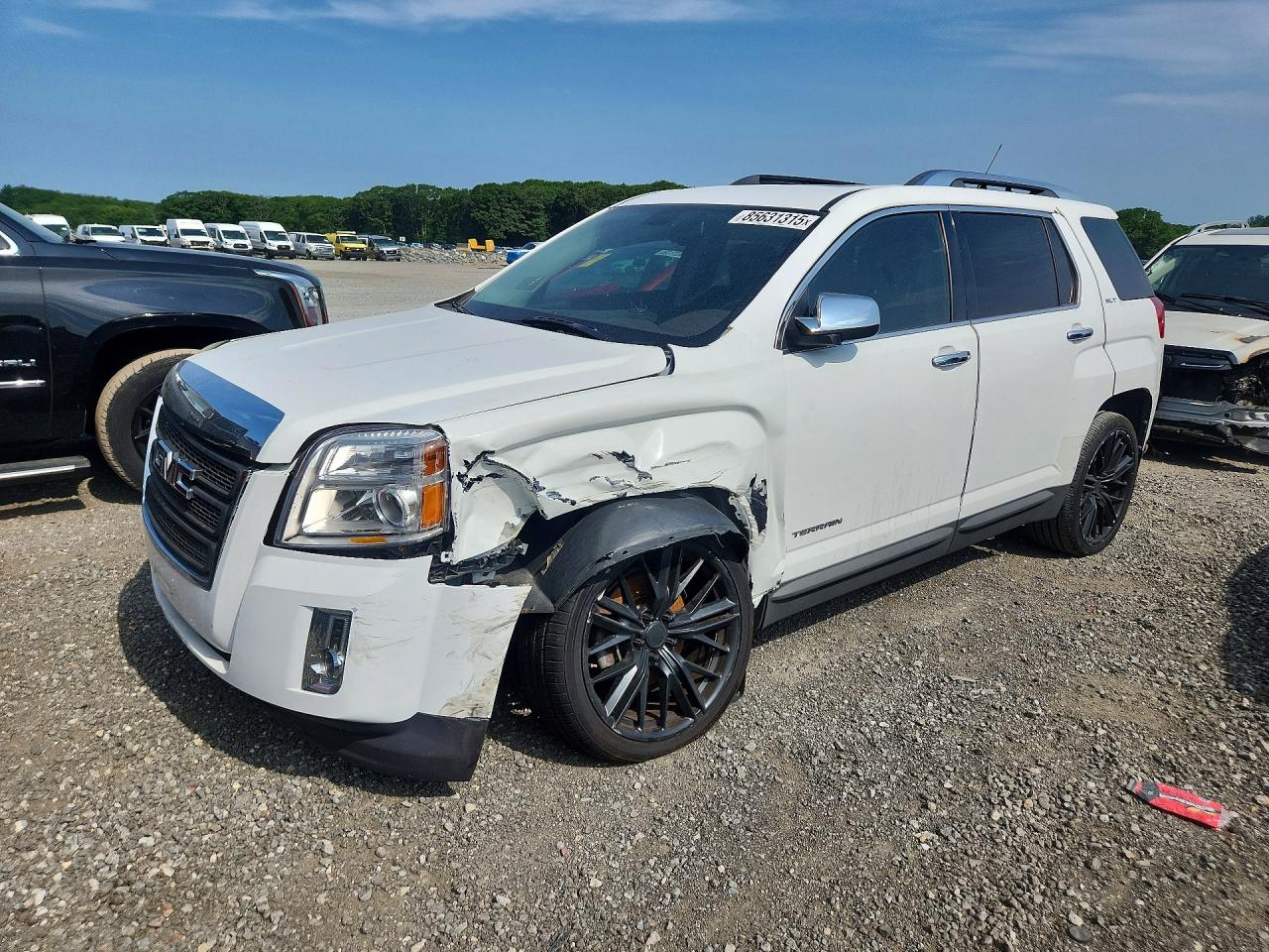 2011 GMC Terrain SLT-2, VIN 2CTFLXE5XB6235440 — Front end