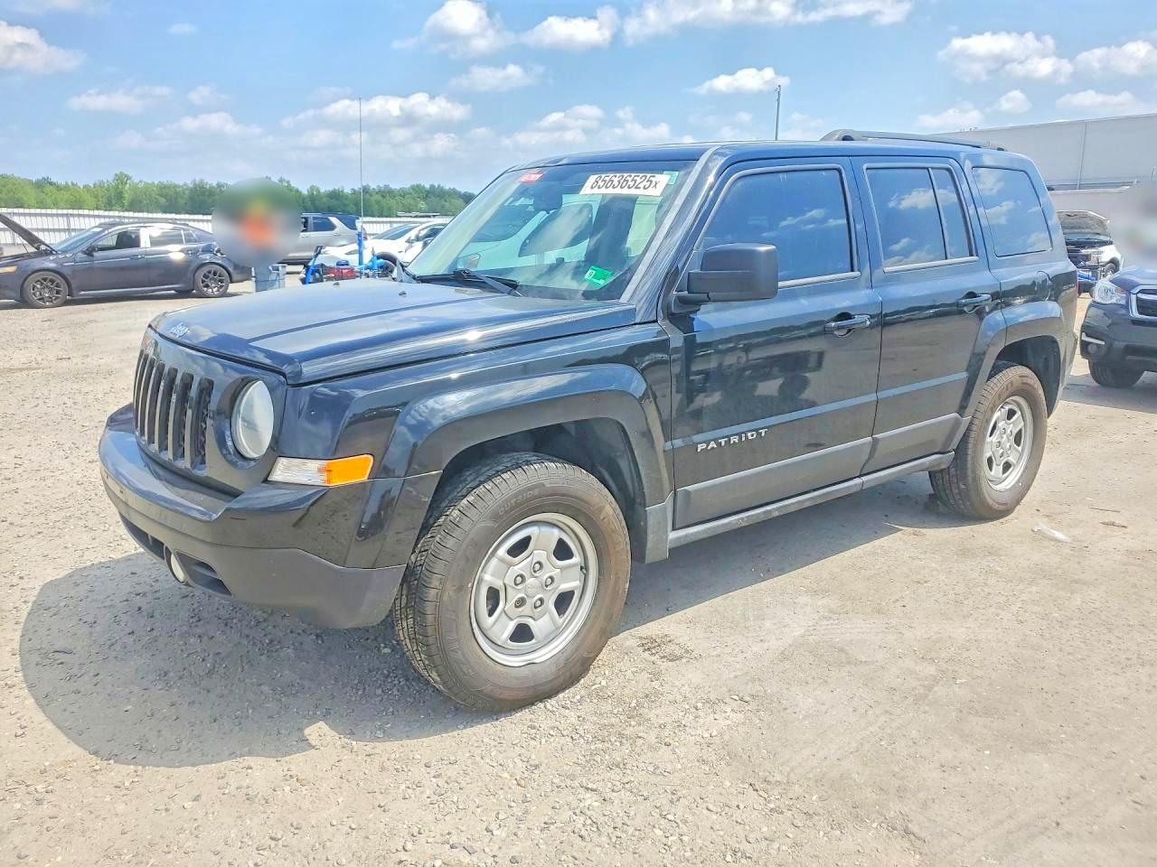 2015 Jeep Patriot Sport, VIN 1C4NJPBA5FD341140 — Roof