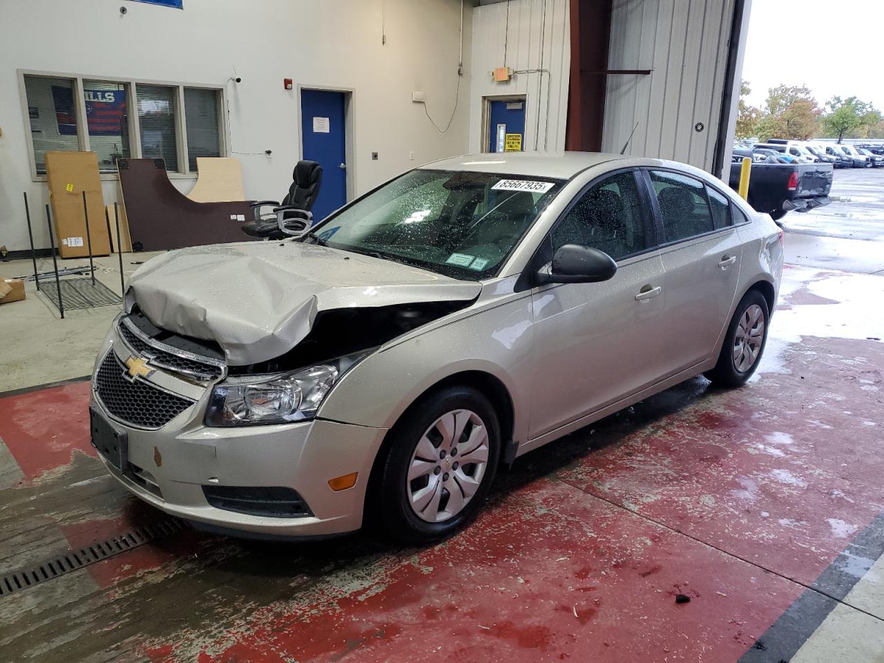 2014 Chevrolet Cruze LS, VIN 1G1PA5SG5E7268326 — Front end