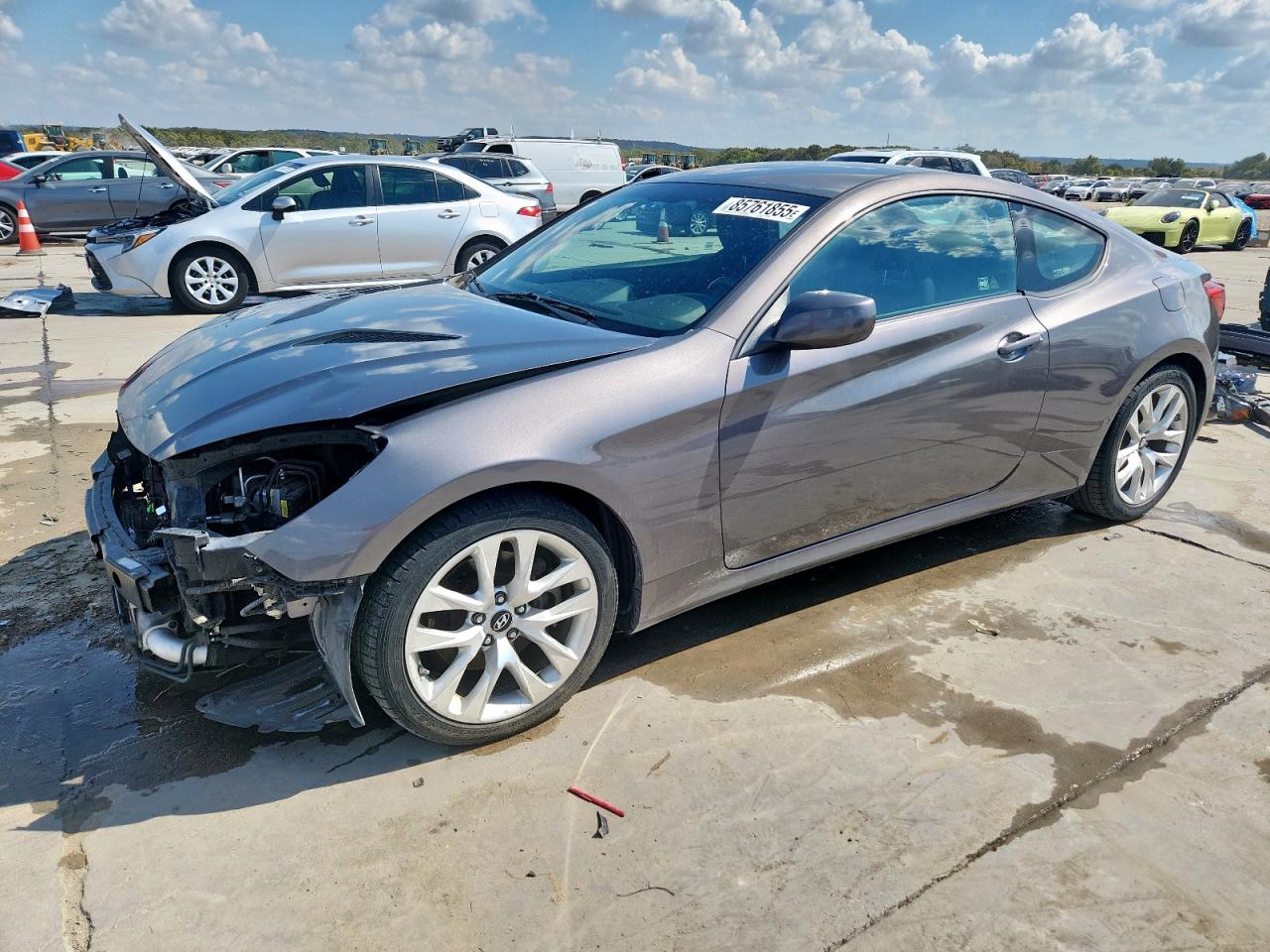 2013 Hyundai Genesis Coupe Premium, VIN KMHHT6KD3DU098657 — Front end