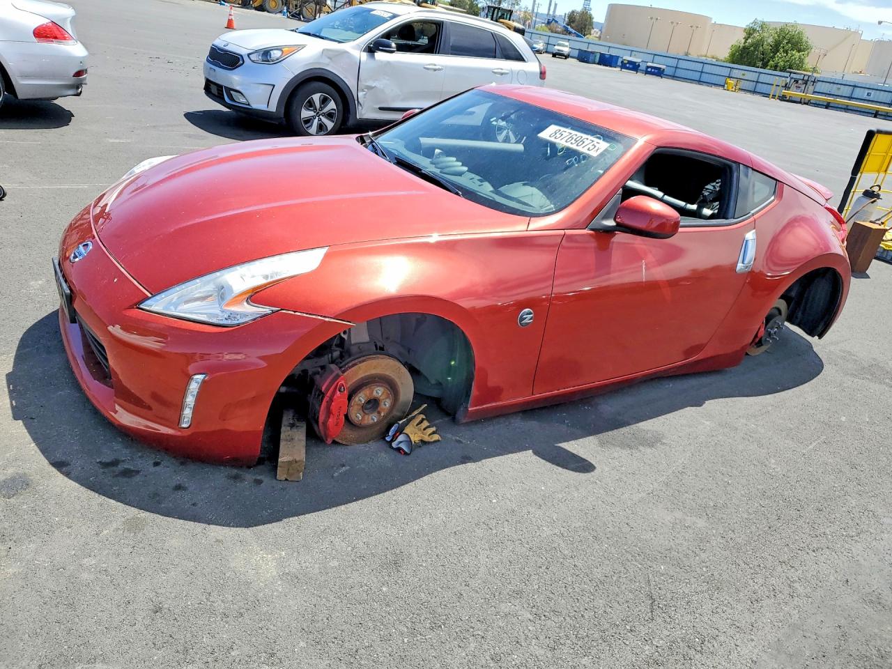 2014 Nissan 370Z Nismo, VIN JN1AZ4EH7EM631430 — Vandalism